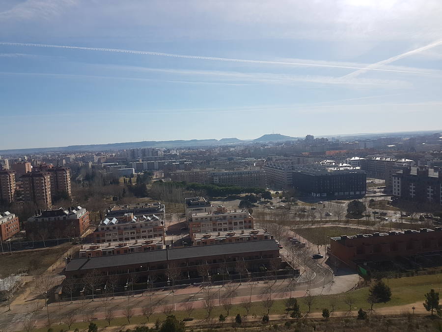 Fotos: Tráfico cortado al tráfico en Valladolid por la contaminación