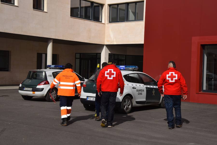 Cruz Roja, Protección Civil y Guardia Civil, en el dispositivo. 