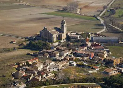 Imagen secundaria 1 - Distintas instantáneas de Castrojeriz. 