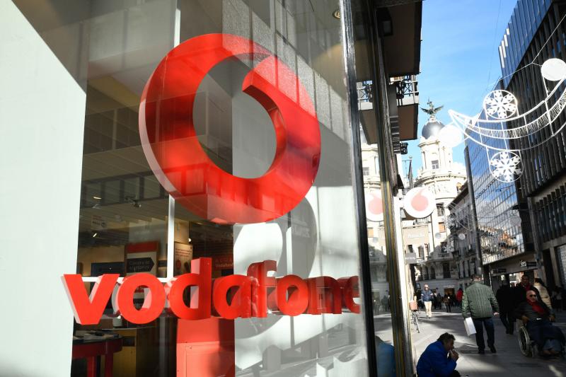  Oficina de Vodafone en la calle Santiago. 