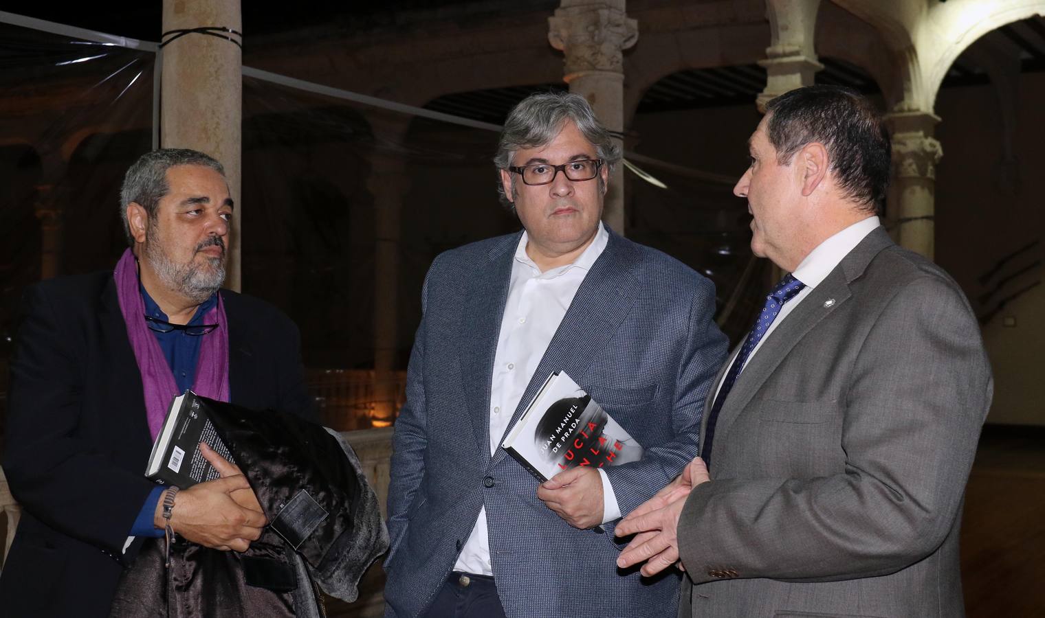 El escritor presentó en el Palacio Real su última novela de intriga 'Lucía en la noche'