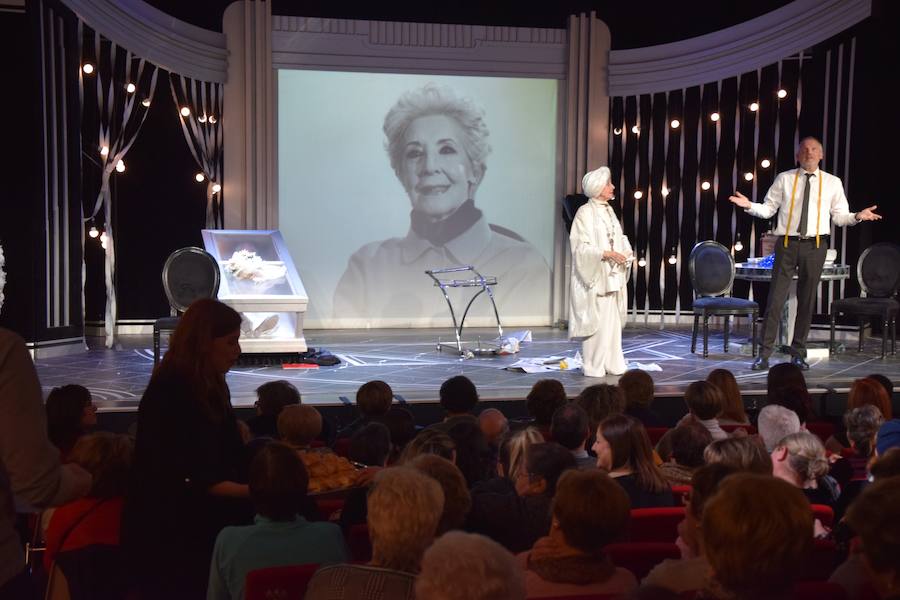 Fotos: Concha Velasco, premio AMGu de honor en Guardo