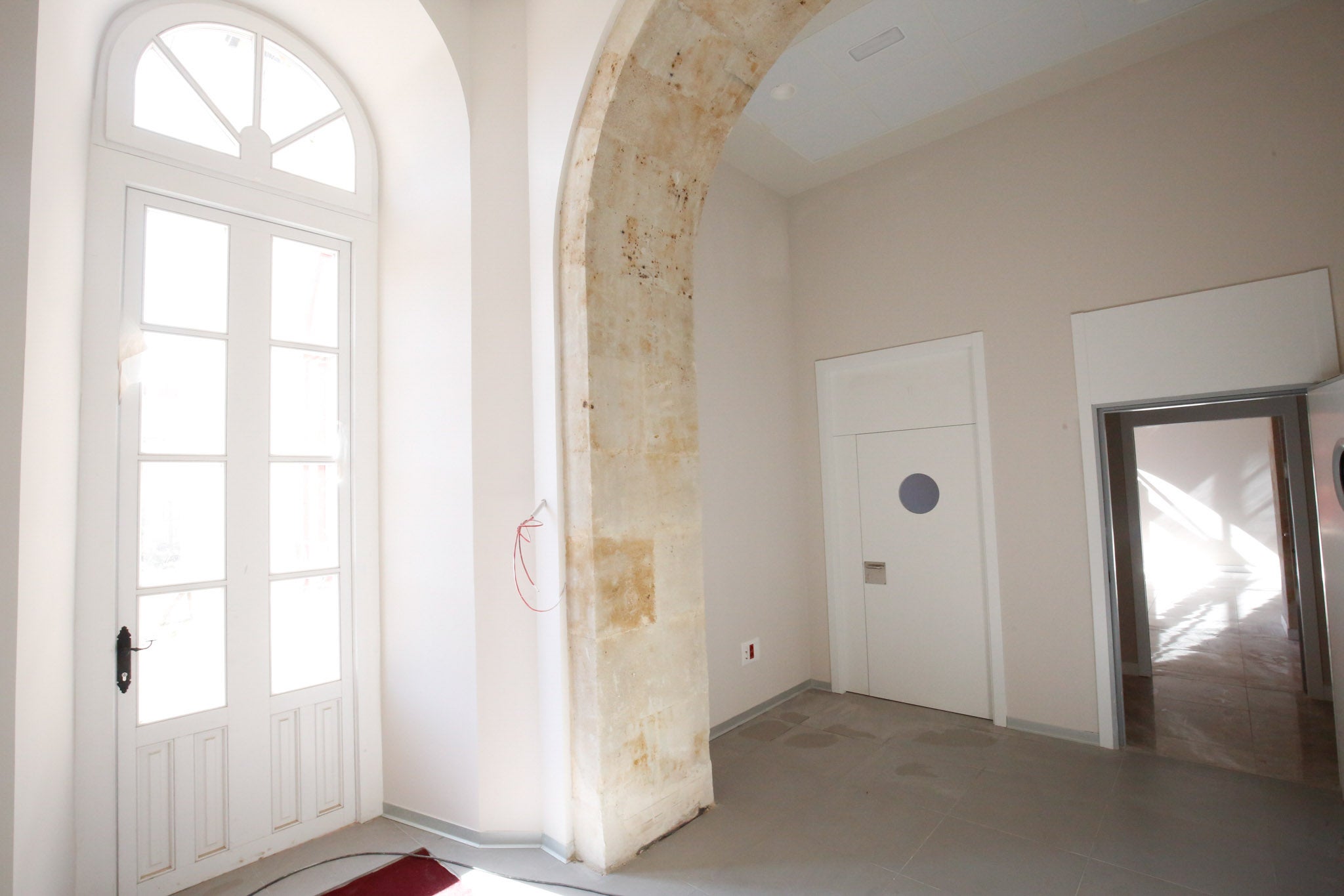 El complejo Granja Escuela del Centro Integrado de Formación Profesional Rodríguez Fabrés albergará a partir del próximo curso los ciclos de FP de Cocina, Restauración y Alojamiento, que se venían impartiendo en el edificio de la Fonda de la Vera Cruz, perteneciente al IES Vaguada de la Palma