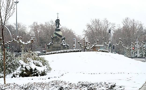 La nieve cubría la capital vallisoletana hace justo un año. 