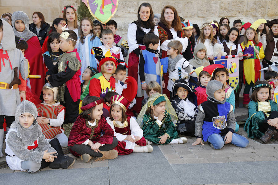 Fotos: El colegio Jorge Manrique realiza un carnaval de leyenda, con la boda de ¡El Cid¡