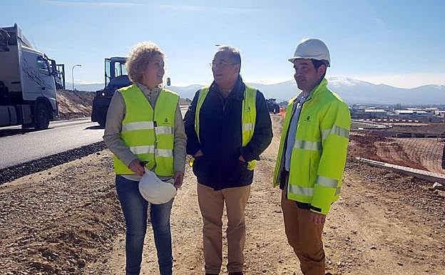 Lirio Martín, en su visita a las obras. 