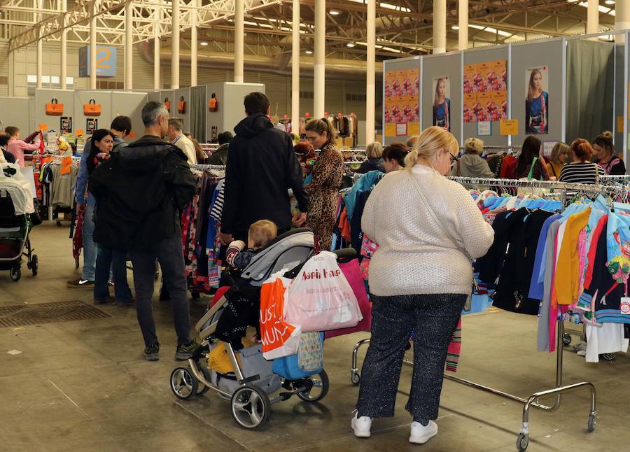 Fotos: Sábado en la Feria del Stock en Valladolid