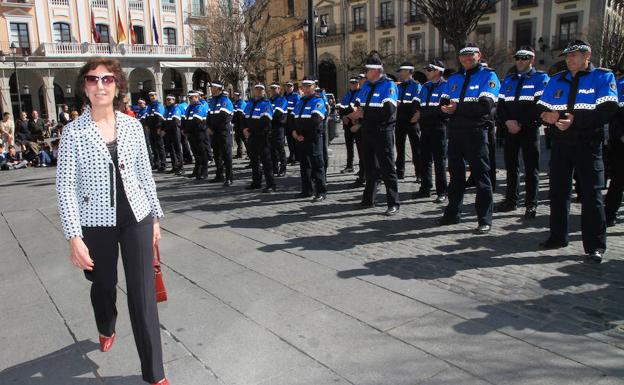 Calma tensa en la fiesta de la Policía Local de Segovia