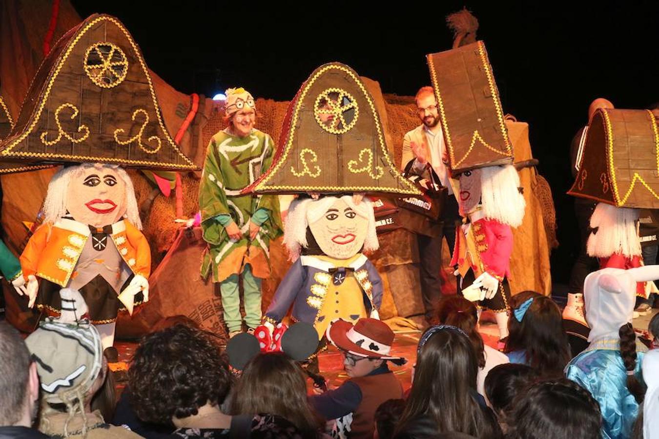 Fotos: Fiesta de carnaval en LAVA de Valladolid