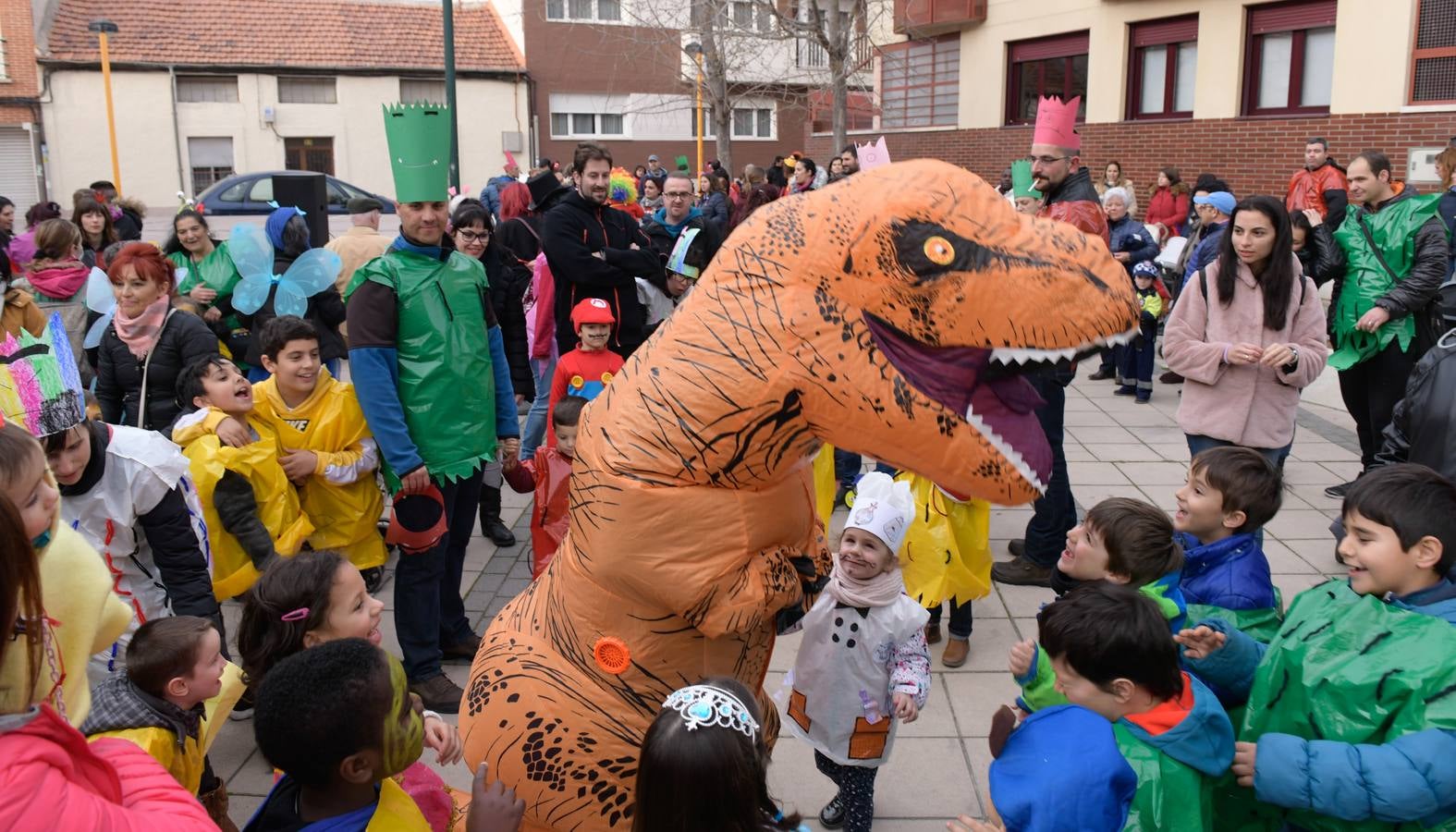 Fotos: Carnaval en los barrios vallisoletanos de Pilarica y Belén