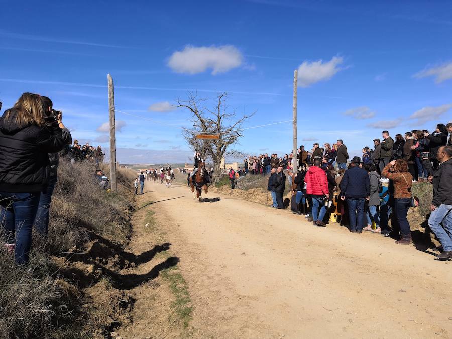 Fotos: Carrera de cintas de los quintos de Torrelobatón