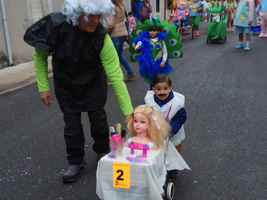 Fotos: Defile de Carnaval en Velilla