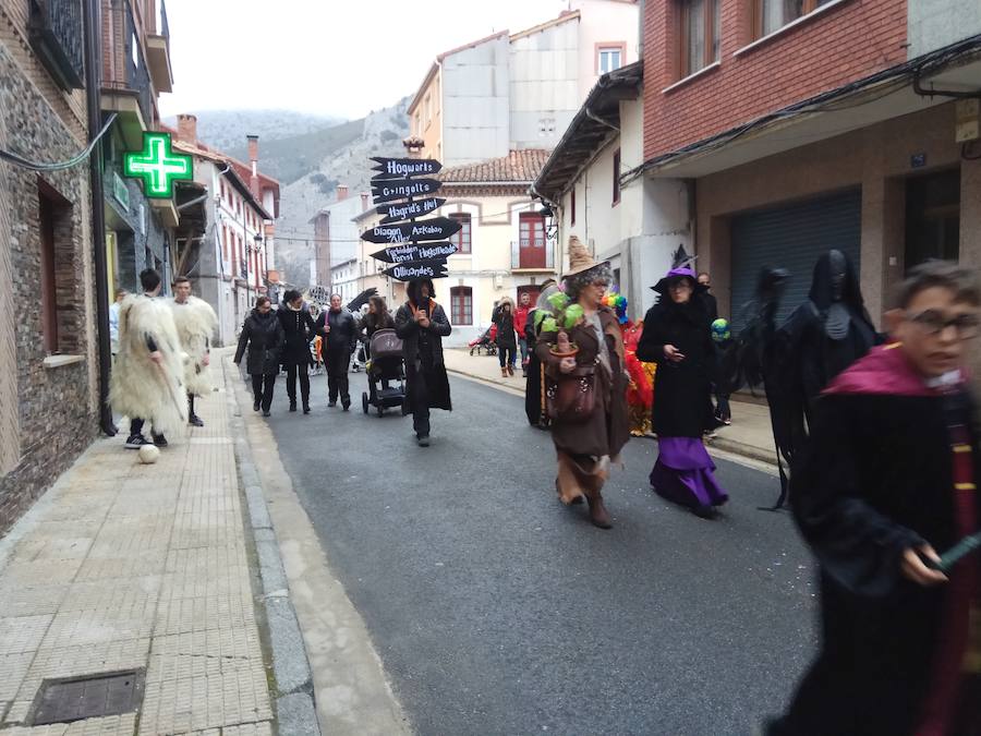 Fotos: Defile de Carnaval en Velilla