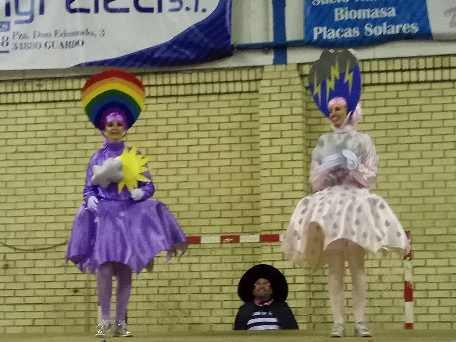 Fotos: Defile de Carnaval en Velilla