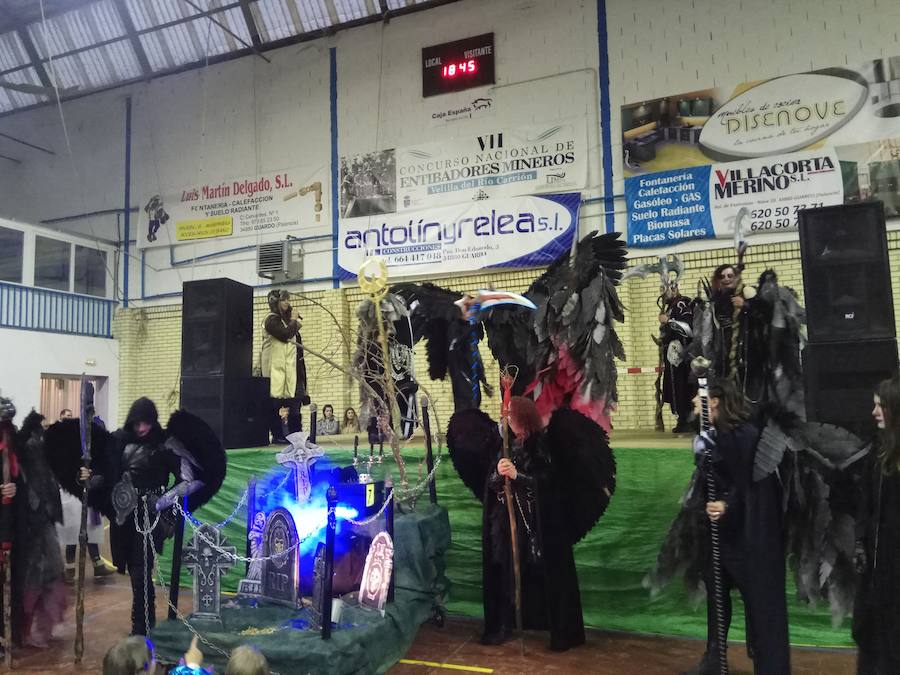 Fotos: Defile de Carnaval en Velilla