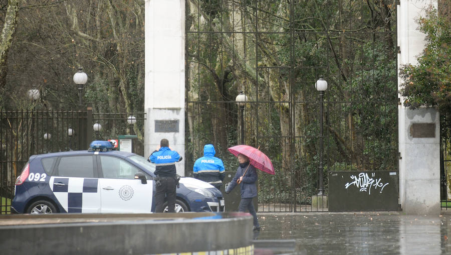 Fotos: Lluvia y viento en Valladolid