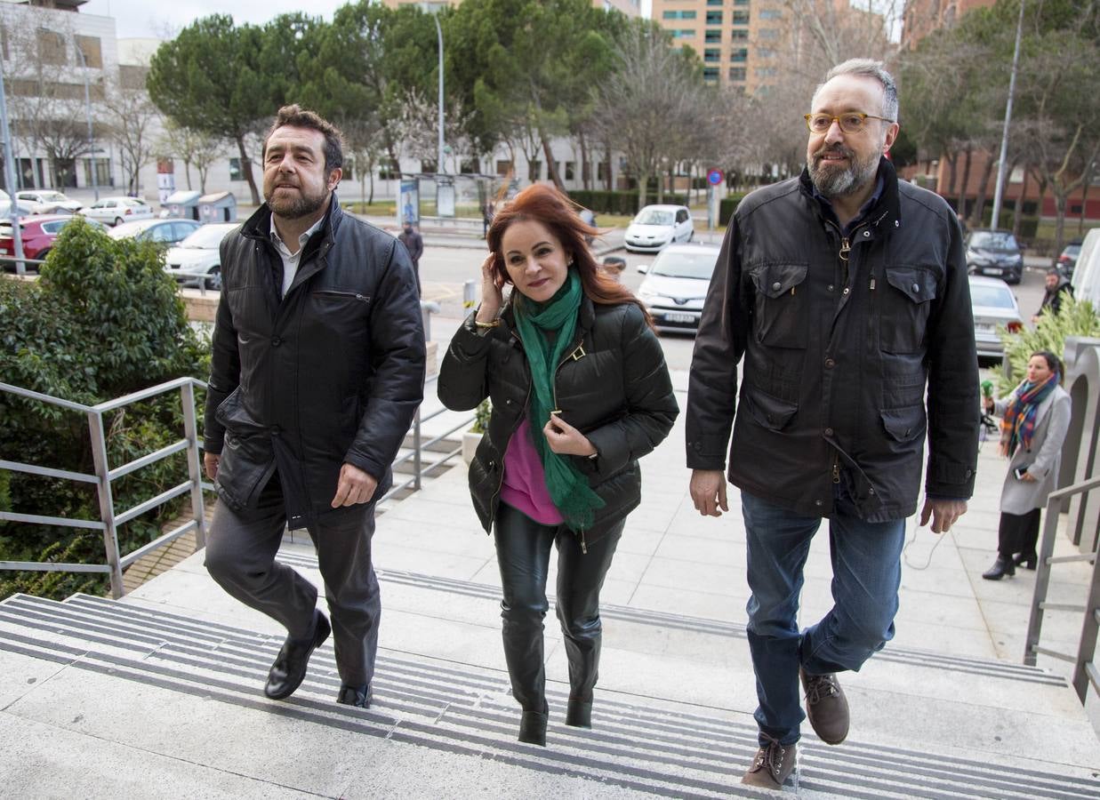 Arropada con la presencia del portavoz de la formación naranja en el Congreso, Juan Carlos Girauta