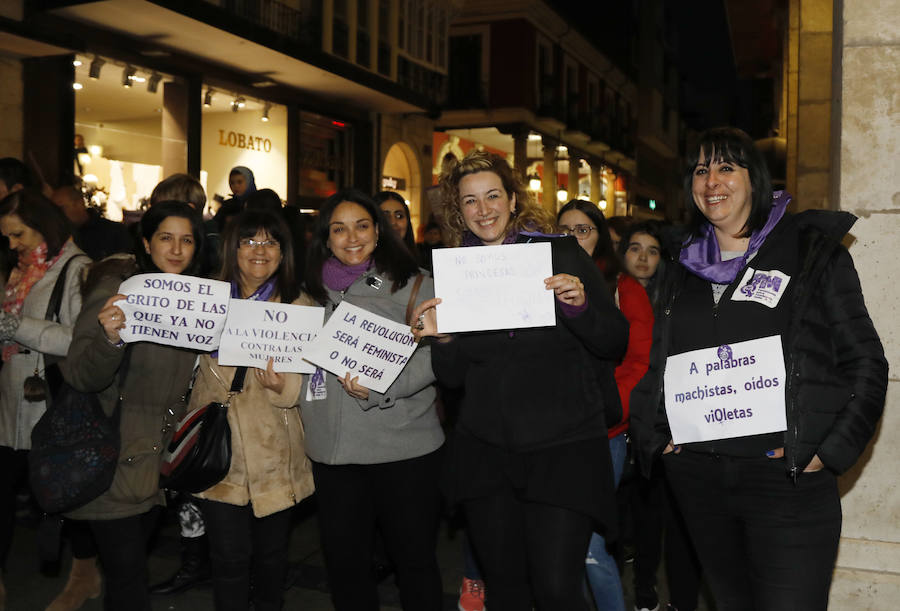Fotos: Palencia se manifiesta en el Día de la Mujer