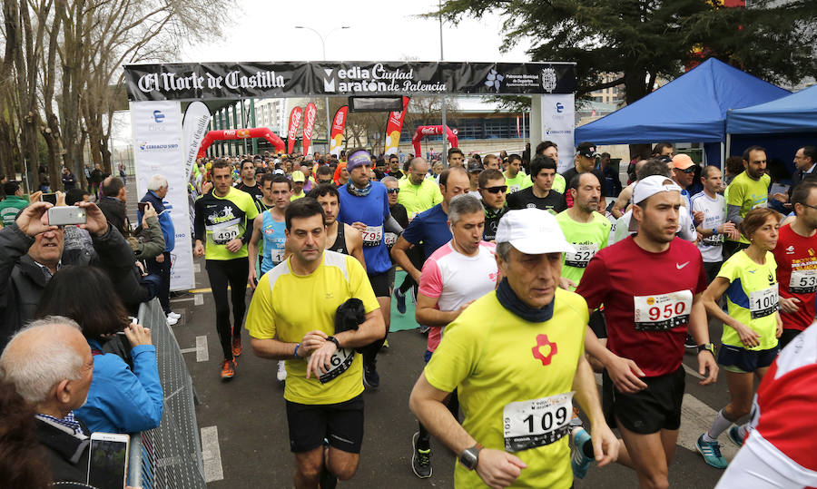 Fotos: IX Media Maraton El Norte de Castilla ciudad de Palencia