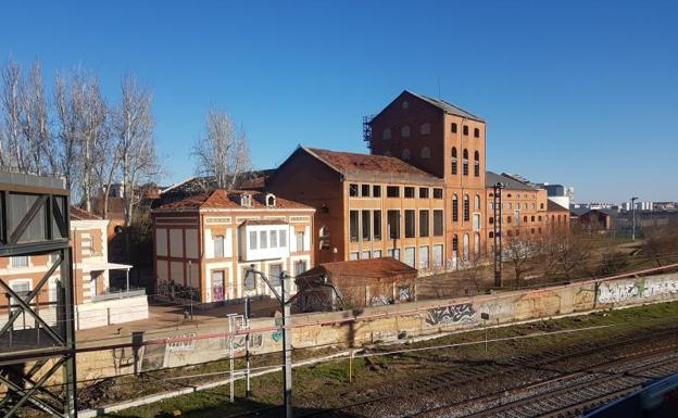 Antigua azucarera Santa Victoria (Ebro), que formó parte del convenio firmado con el Ayuntamiento en 2002. 