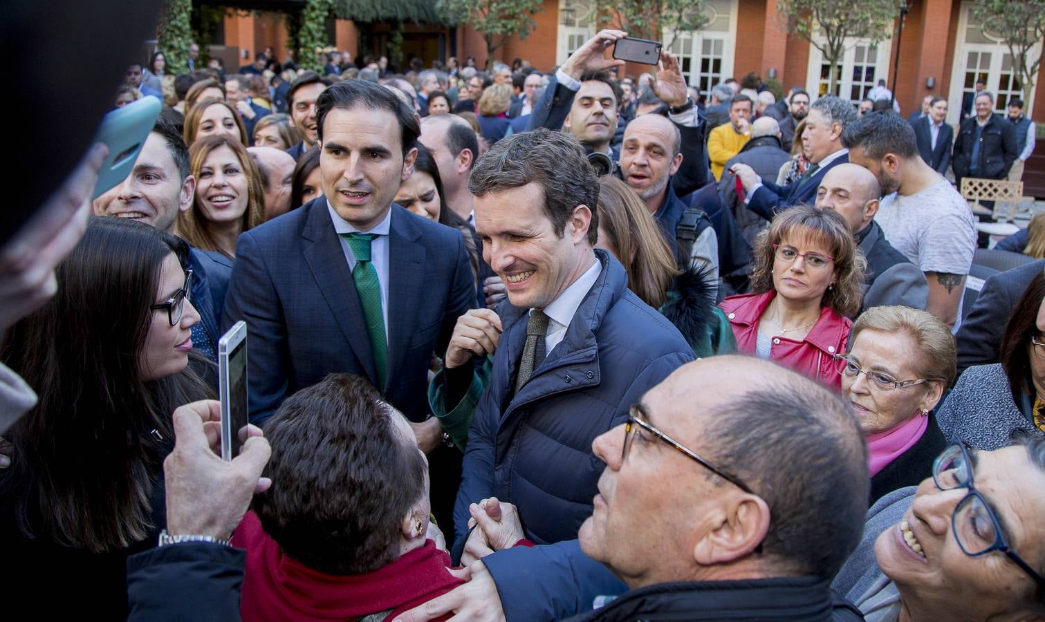 Fotos: Pablo Casado participa en un acto con militantes del Partido Popular en Valladolid