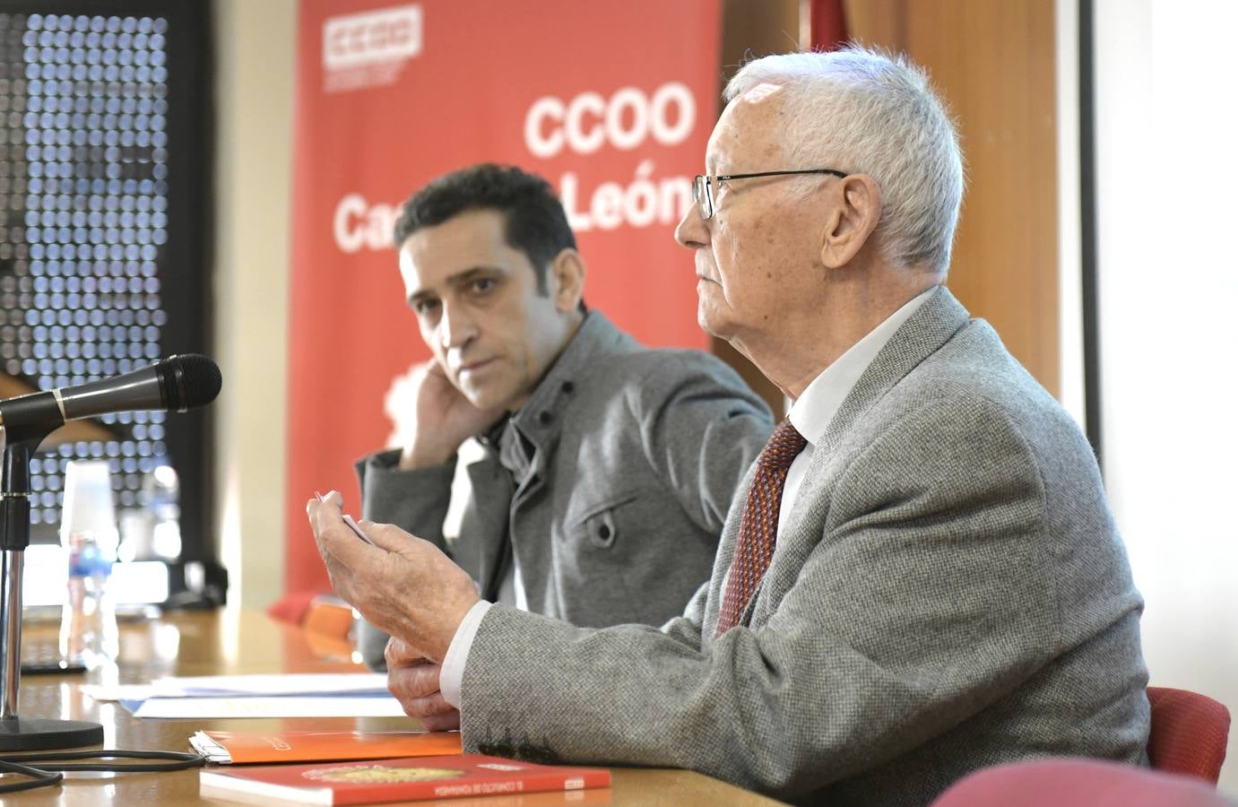 Fotos: Homenaje a Julián Ariza