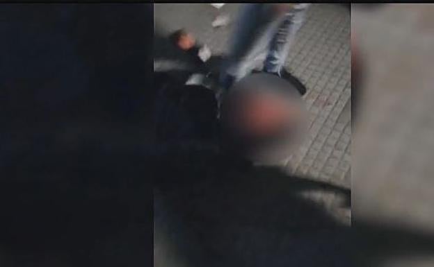 Imagen del joven herido en el Barrio Húmedo. 