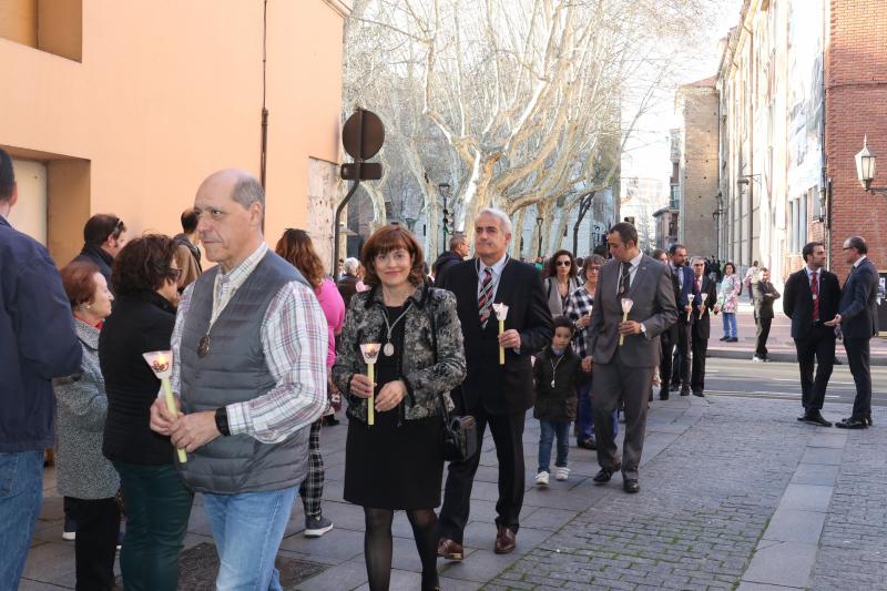 Fotos: Vía Crucis por las calles de Valladolid