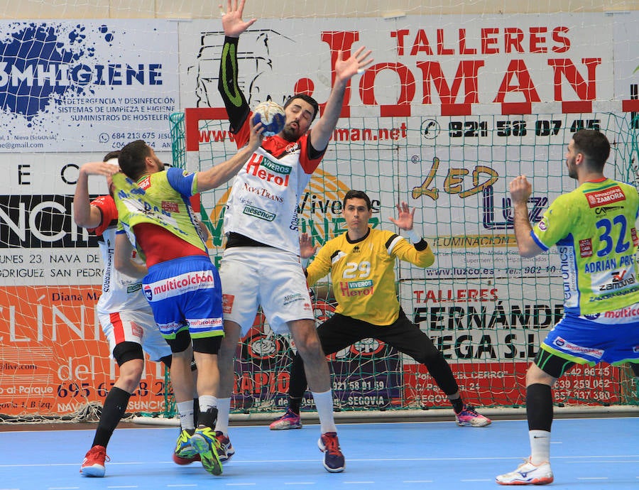 Fotos: Balonmano Nava - Zamora