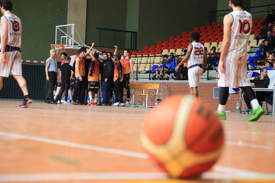 Fotos: Aquimisa Carbajosa vs Santo Domingo de Betanzos