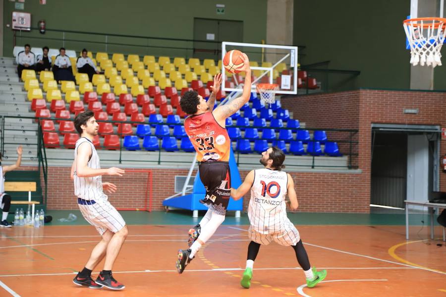 Fotos: Aquimisa Carbajosa vs Santo Domingo de Betanzos