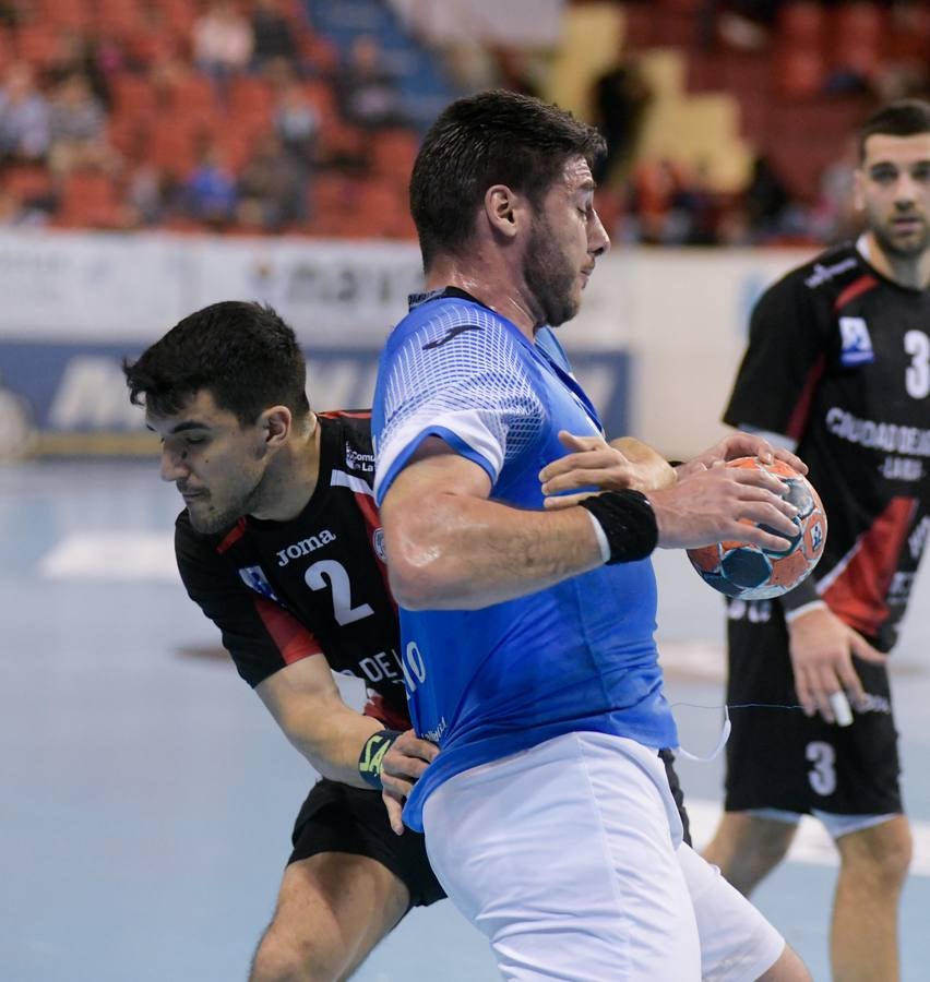 Los de Pisonero apelaron a la heroica tras el desenso, pero el partido ya estaba sentenciado en la primera mitad