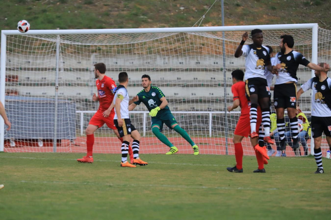 Fotos: Partido entre el Unionistas y el Fuenlabrada (2/2)