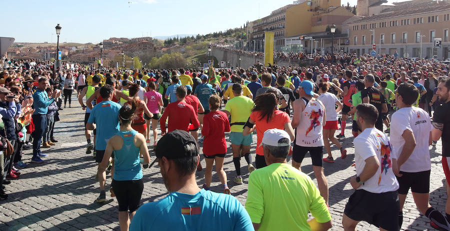 Fotos: XIII Media Maratón Ciudad de Segovia (2)