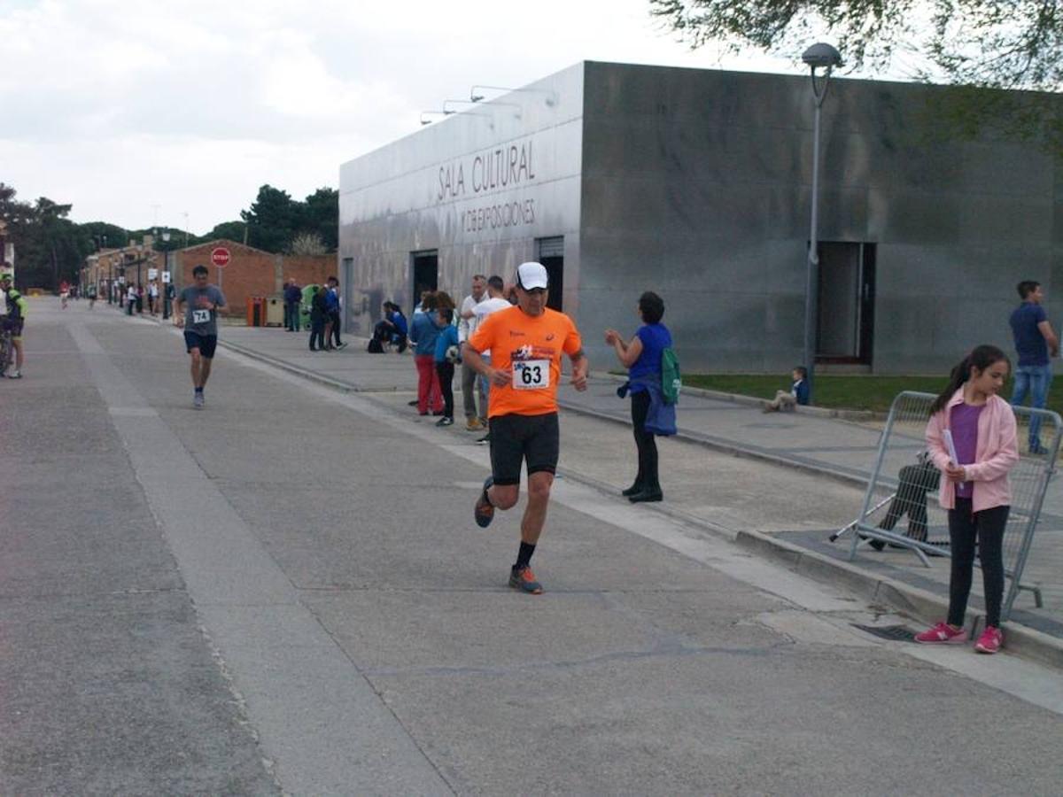 Carrera popular en Pedrajas de San Esteban en favor de la Asociación Española contra el Cáncer