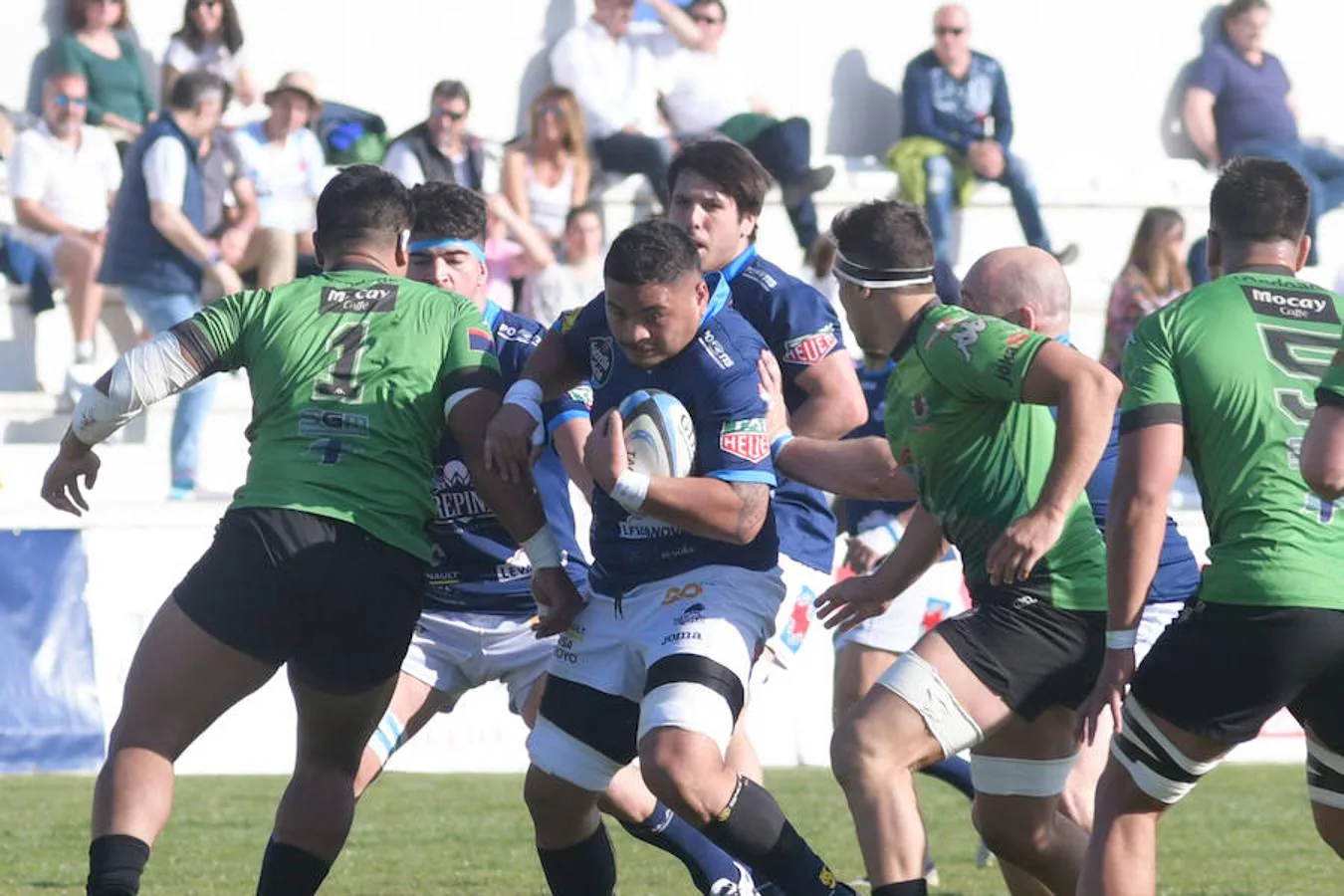 Partido de rugby entre el VRAC Quesos Entrepinares y el Gernika, que se saldó con un empate a 27.