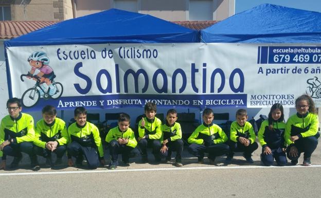 Doble podio para la Escuela de Ciclismo Salmantina en Palencia