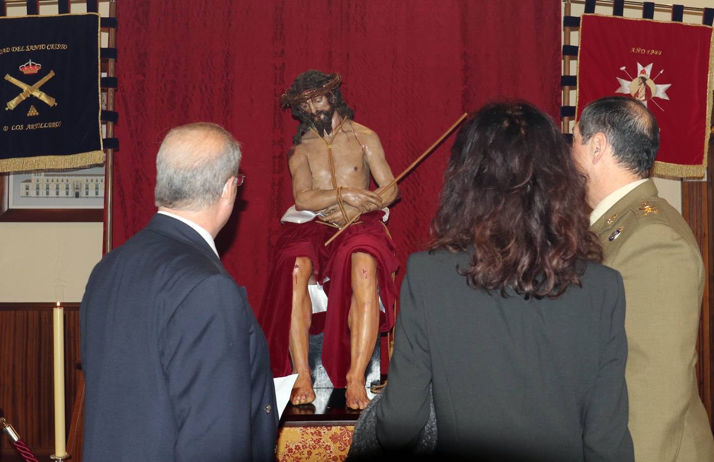 La muestra presenta por primera vez al público el 'Cristo de la Misión' que saldrá en procesión el próximo 13 de abril con motivo del 75 aniversario de la Hermandad de los Artilleros