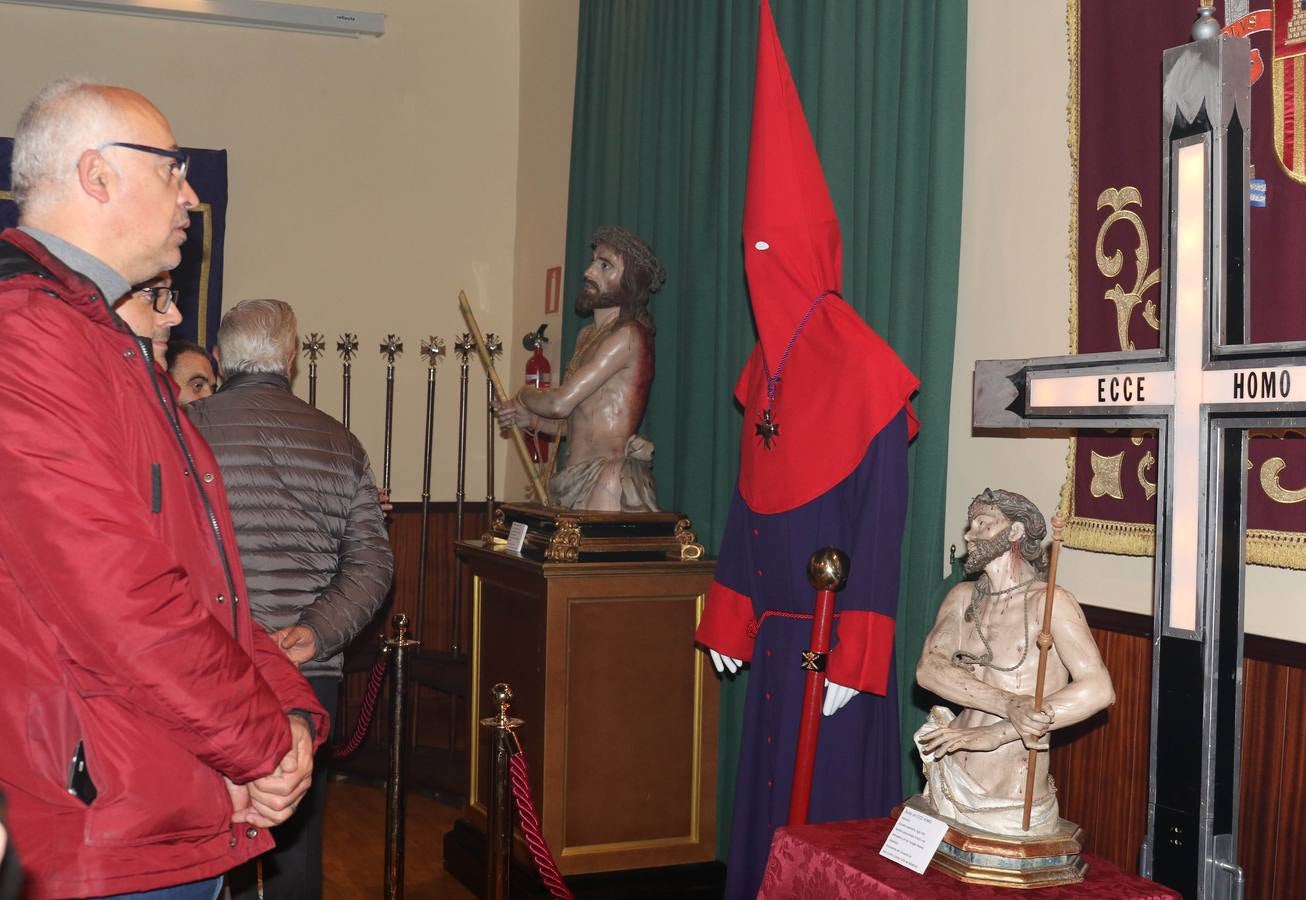 La muestra presenta por primera vez al público el 'Cristo de la Misión' que saldrá en procesión el próximo 13 de abril con motivo del 75 aniversario de la Hermandad de los Artilleros