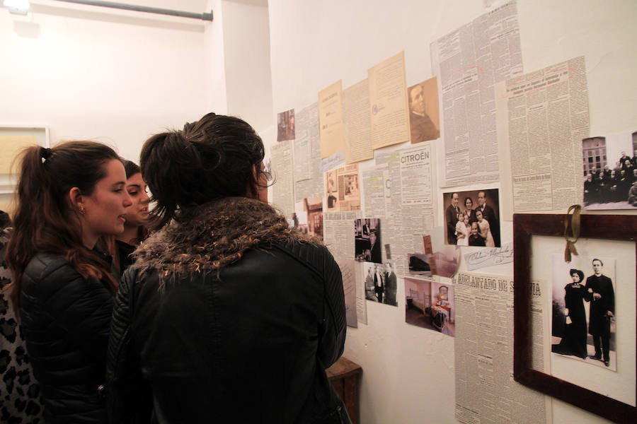 Fotos: Inauguración de la exposición &#039;Don Antonio. Las vidas de Machado&#039; en La Cárcel