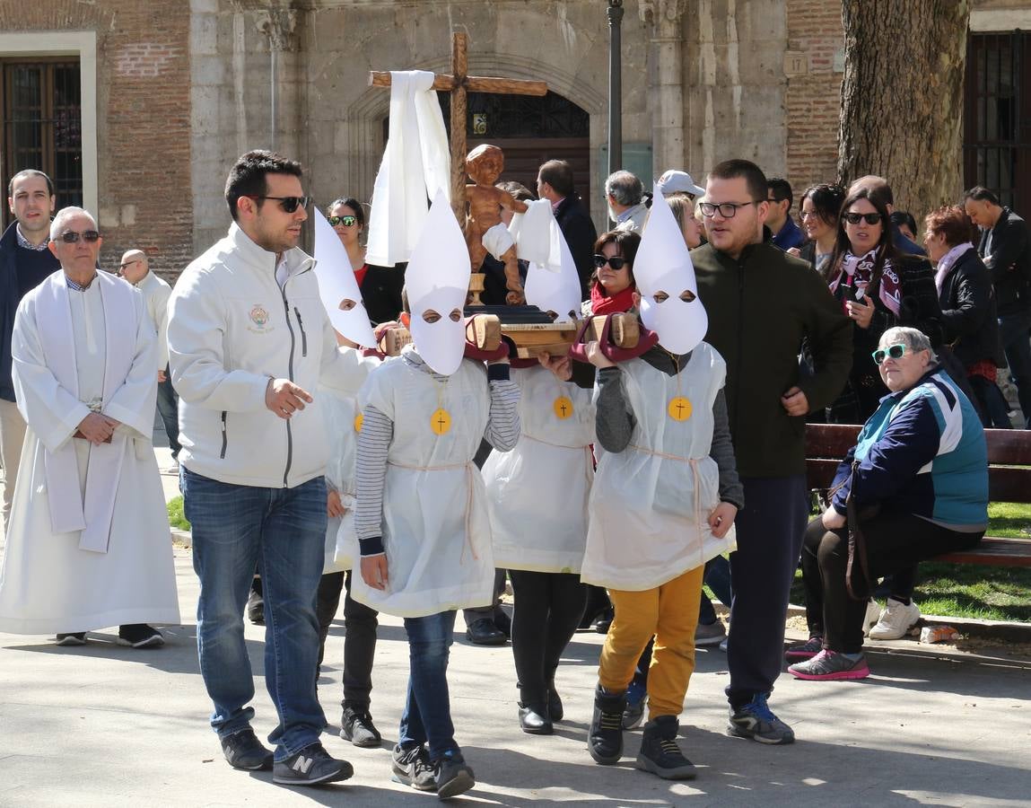 Fotos: Procesión Infantil en la Iglesia de San Pedro Apóstol
