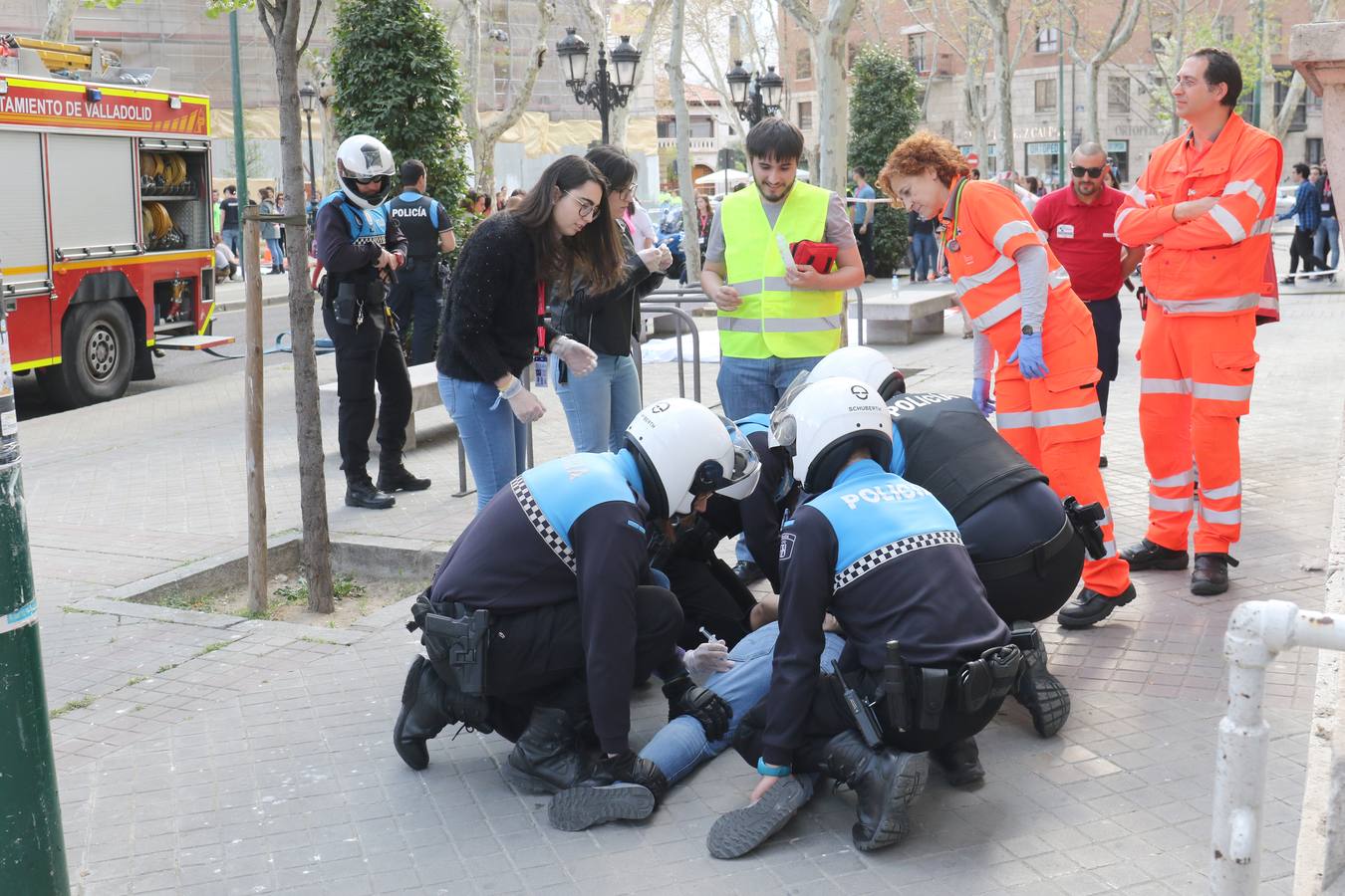 Fotos: Simulacro de atentado terrorista en la Facultad de Medicina de Valladolid