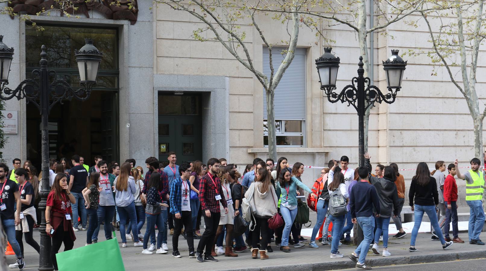 Fotos: Simulacro de atentado terrorista en la Facultad de Medicina de Valladolid