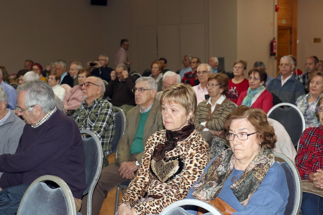El Ayuntamiento de Valladolid ha agradecido el papel de voluntarios en talleres de mayores porque «sería imposible sin ellos»