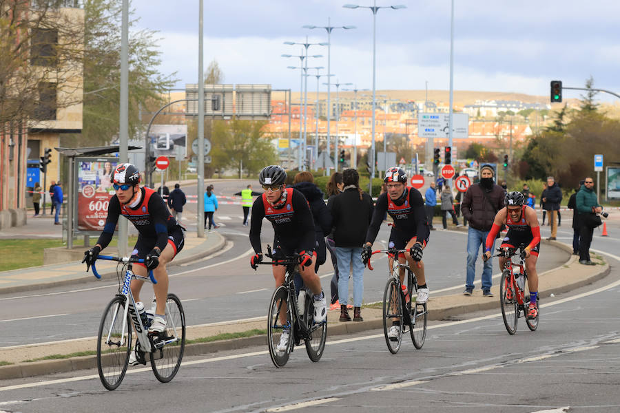 Fotos: Fotografías del II Duatlón Grupo Andrés por equipos (2/2)