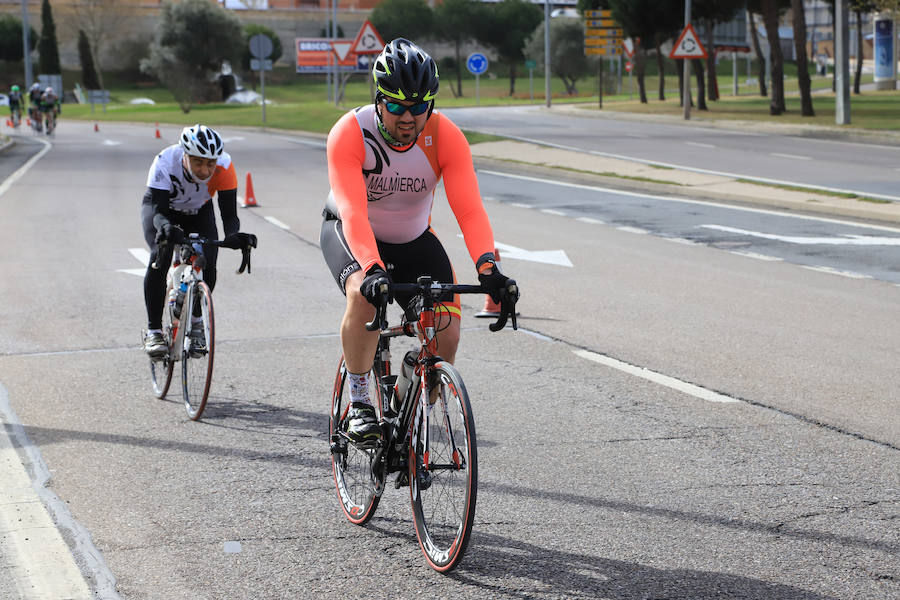 Fotos: Fotografías del II Duatlón Grupo Andrés por equipos (2/2)