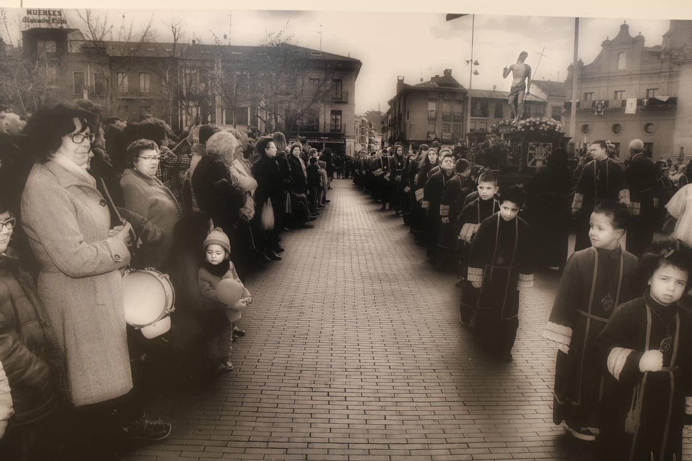 Una muestra sobre la Semana Santa de Valladolid y las dos Medinas puede verse en la Oficina de Turismo de la capital