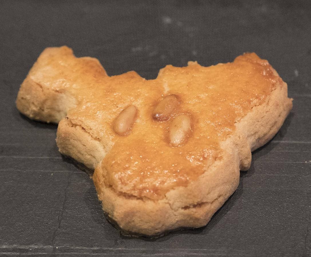 Una tartaleta azucarada con crema de almendra y compota, elaborada por Le Boutique (Mojados) gana el concurso de dulces