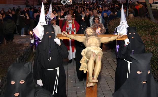 Programa de procesiones del Lunes Santo, 15 de abril, en Segovia