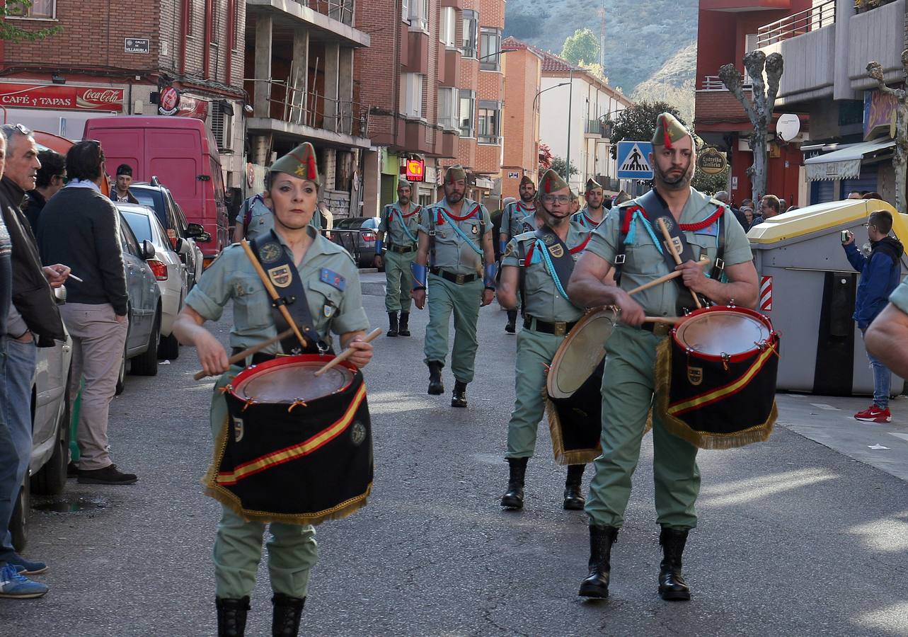 Fotos: Procesión con desfile de los Legionarios con el Criso de la Buena Muerte en la Victoria.